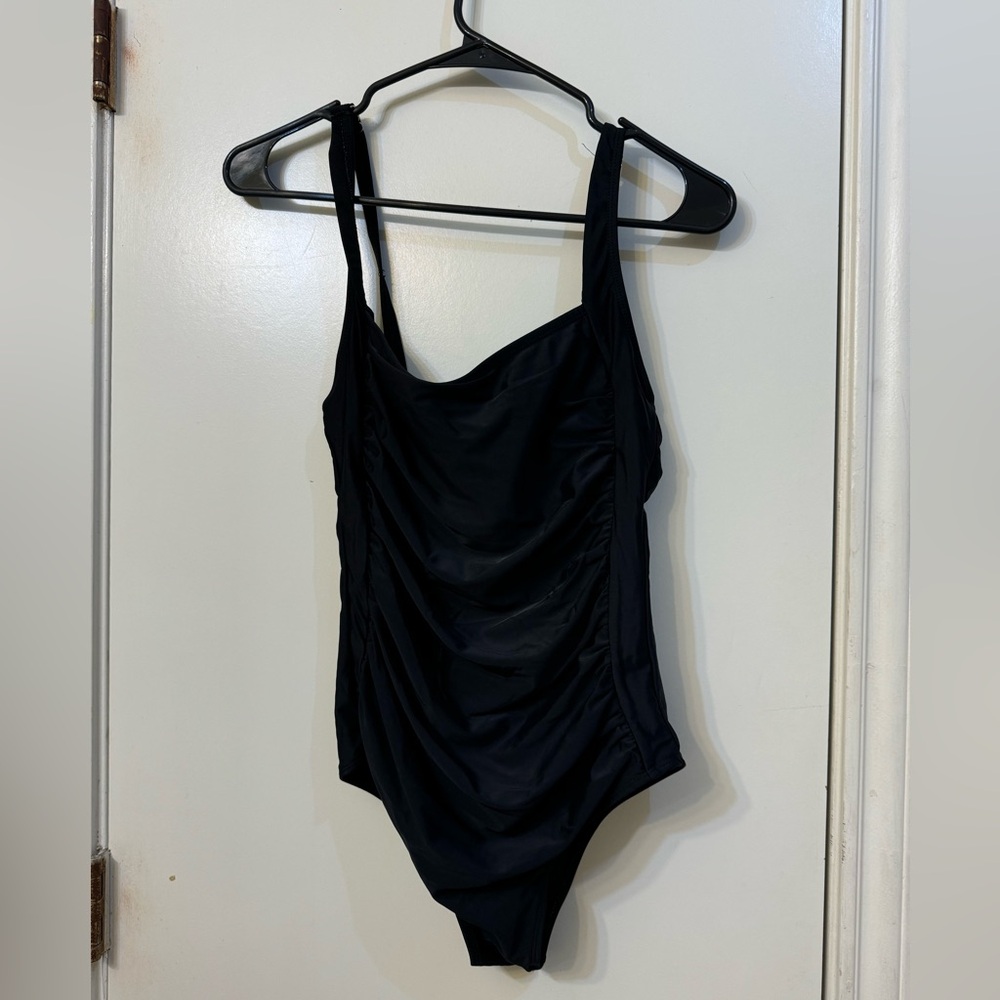 Bathing suit